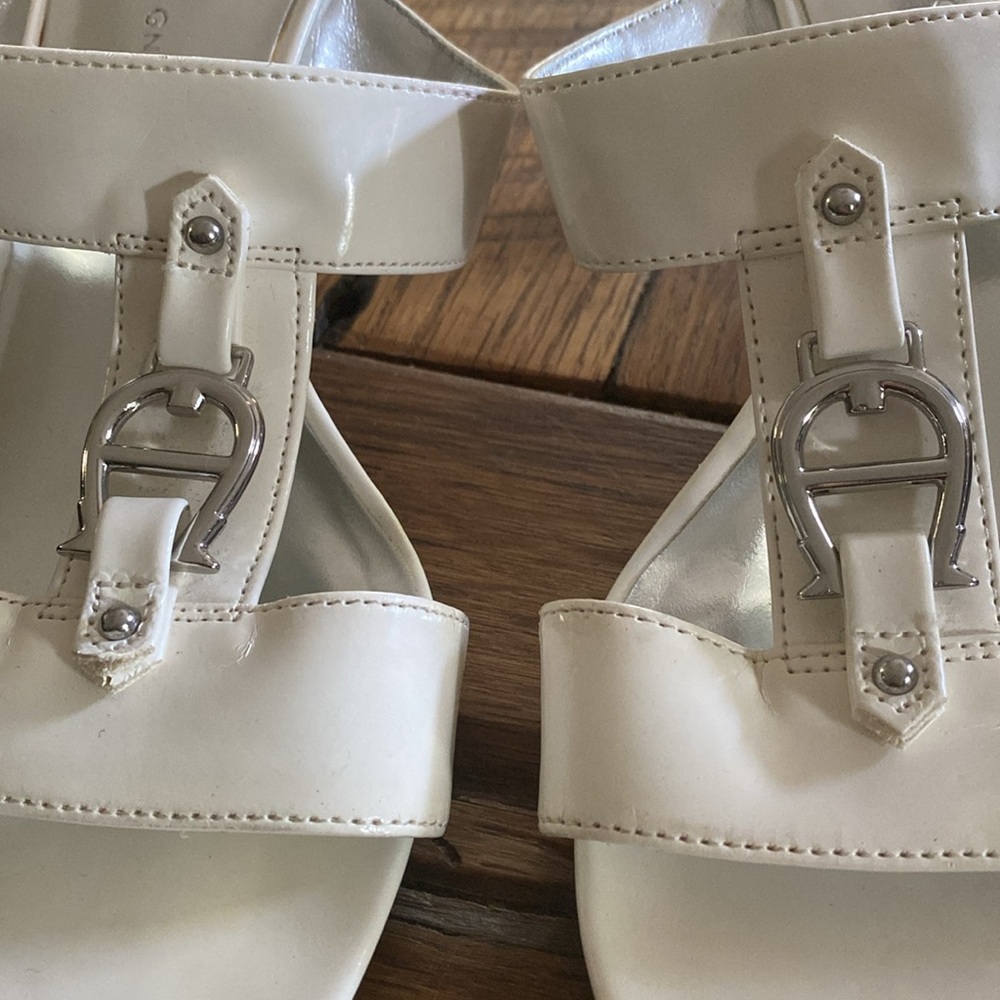 Etienne Aigner White Slide Sandals - Picture 7 of 8